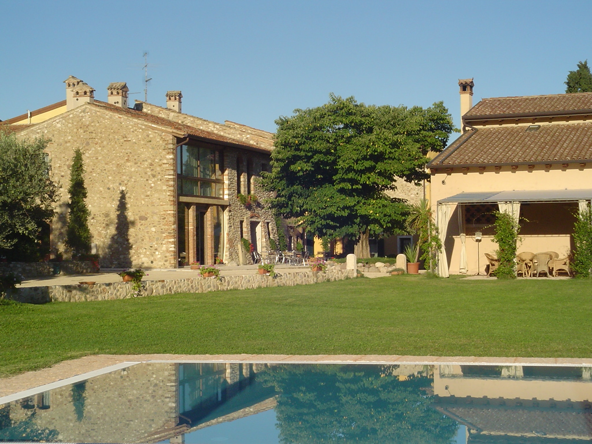 agriturismo sambuco agriturismo in provincia di verona con piscina